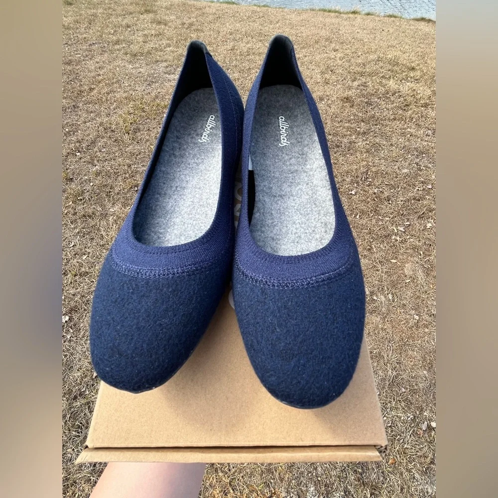 NWT Allbirds Deep Navy Wool Breezer Size 8.5 & 9